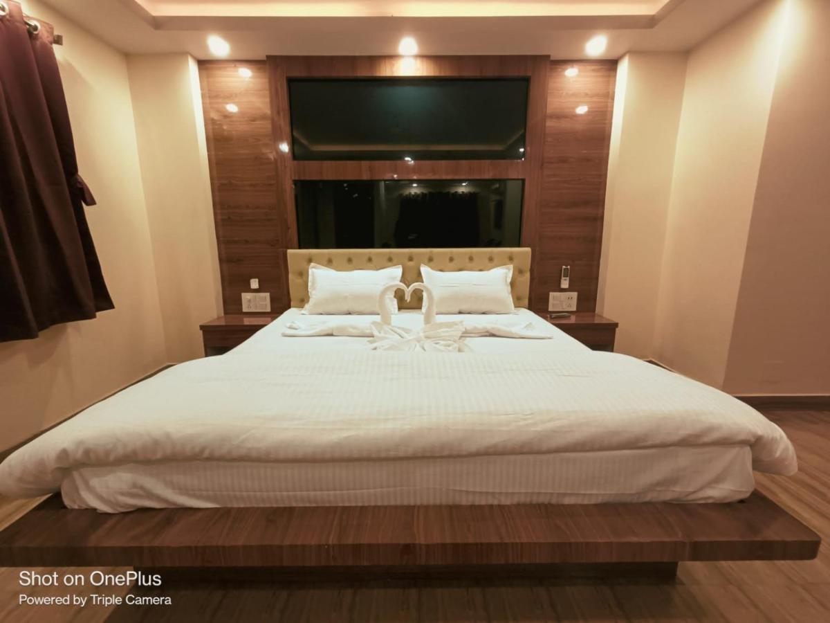 Āsansol Hotel Jyoti International מראה חיצוני תמונה