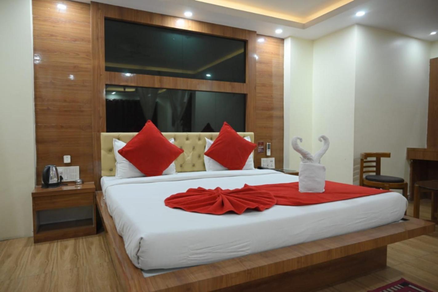 Āsansol Hotel Jyoti International מראה חיצוני תמונה