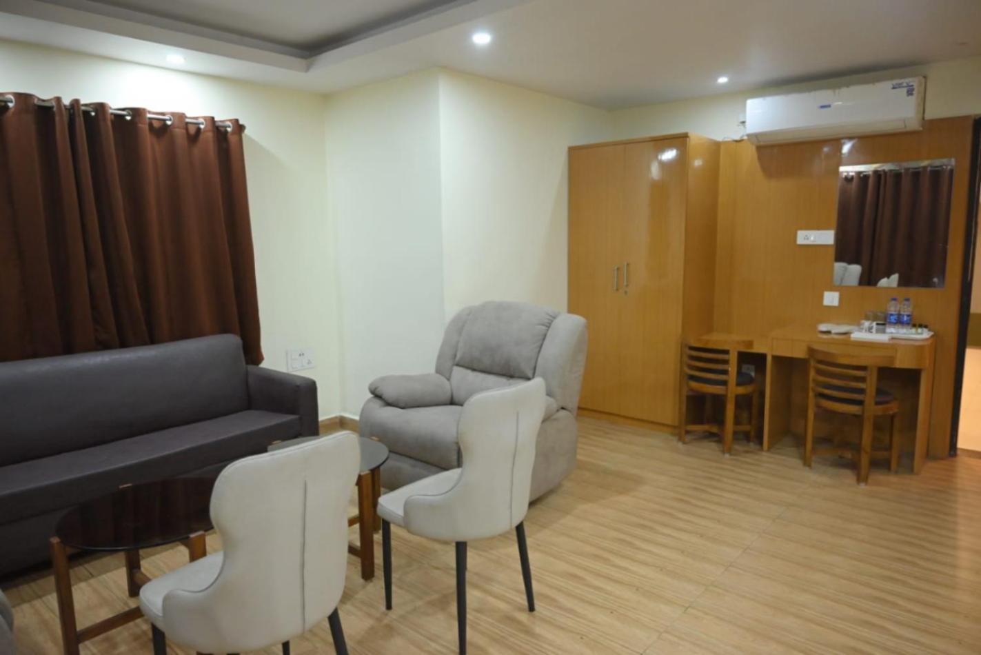 Āsansol Hotel Jyoti International מראה חיצוני תמונה