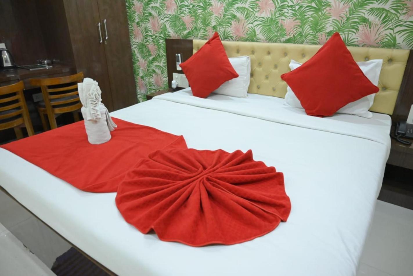 Āsansol Hotel Jyoti International מראה חיצוני תמונה